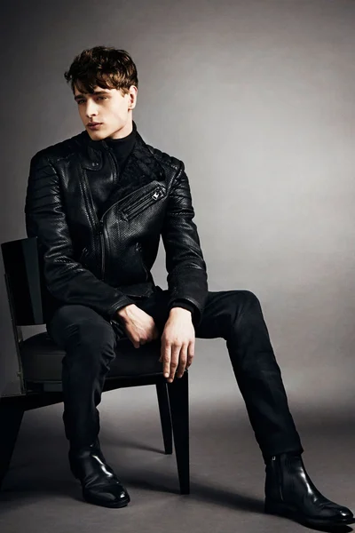 Look 3